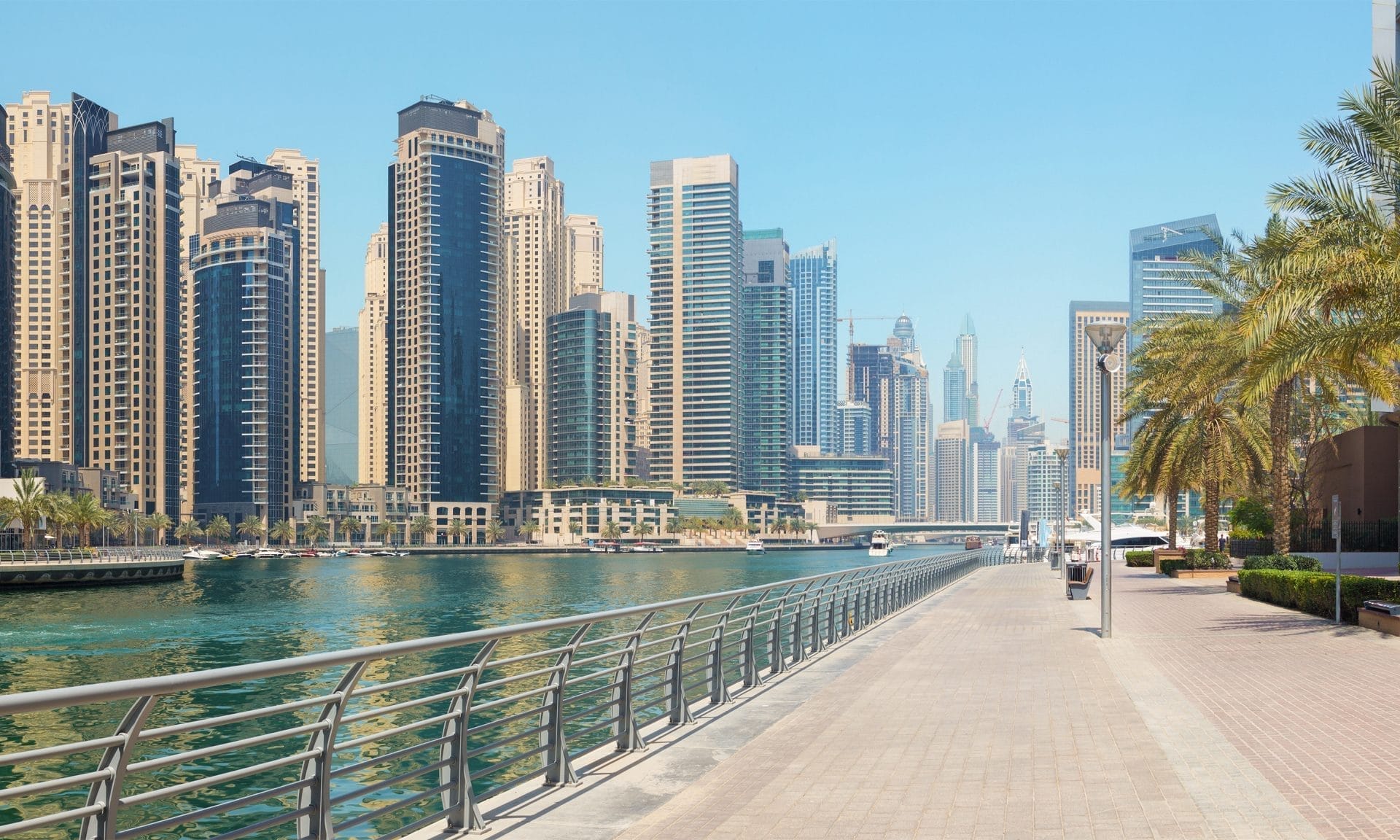 Dubai Marina luxury lifestyle