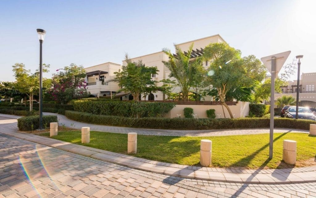 Mudon neighborhood overview