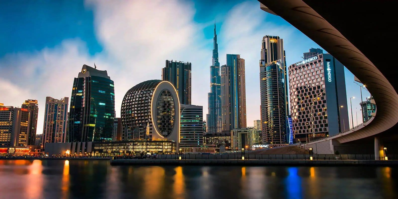 Business bay commercial hub